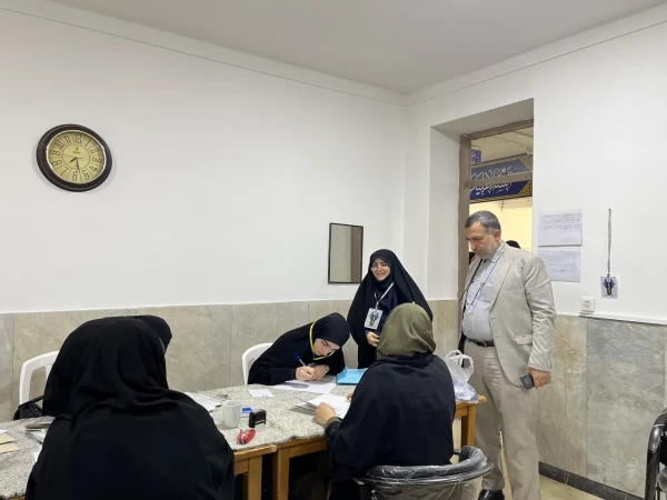 برگزاری روز دوم ارزیابی تکمیلی داوطلبان ورود به دانشگاه فرهنگیان و بازدید مسرور ریاست اداره حراست دانشگاه فرهنگیان مازندران و سید عابدین خدادادی معاونت هماهنگی و پشتیبانی از روند مصاحبه 
 4