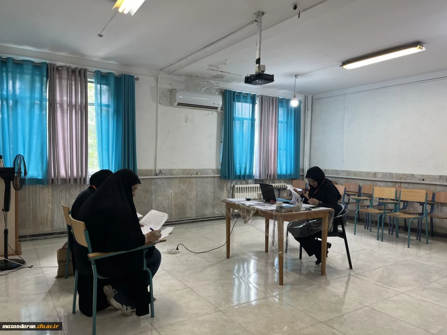 روز اول اجرای ارزیابی تکمیلی  داوطلبان ورود به دانشگاه فرهنگیان و بازدید لطف الله مهدوی ریاست دانشگاه فرهنگیان مازندران و رضایی منش ریاست پردیس خواهران ساری از روند مصاحبه و دیدار با اولیا ی داوطلبان  20