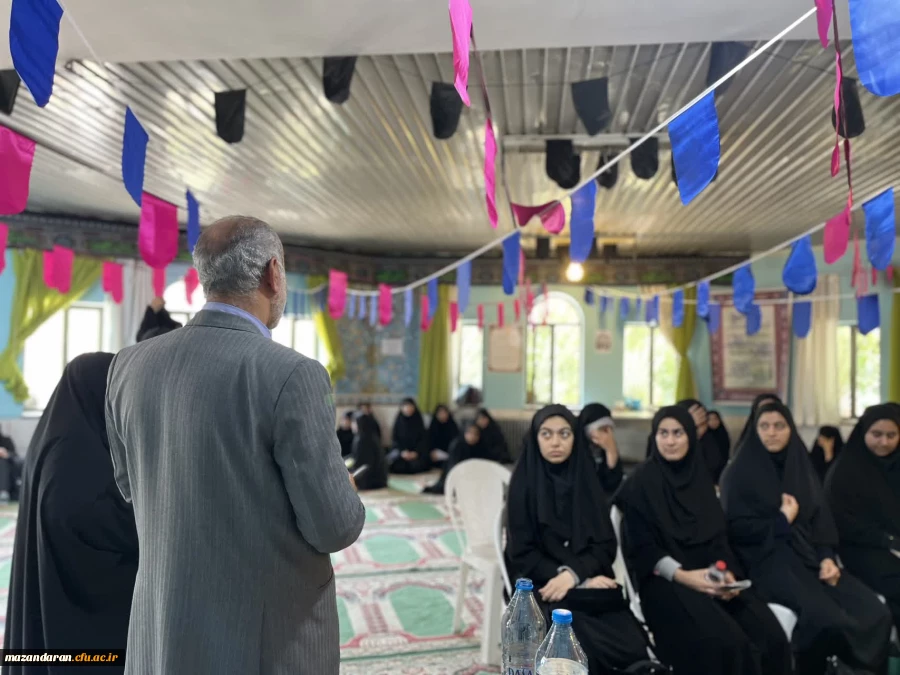 روز سوم  اجرای ارزیابی تکمیلی  داوطلبان ورود به دانشگاه فرهنگیان و بازدید لطف الله مهدوی ریاست دانشگاه فرهنگیان مازندران و رضایی منش ریاست پردیس خواهران ساری از روند مصاحبه و دیدار با اولیا ی داوطلبان 6