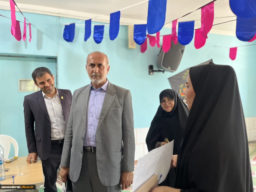 روز سوم  اجرای ارزیابی تکمیلی  داوطلبان ورود به دانشگاه فرهنگیان و بازدید لطف الله مهدوی ریاست دانشگاه فرهنگیان مازندران و رضایی منش ریاست پردیس خواهران ساری از روند مصاحبه و دیدار با اولیا ی داوطلبان 7