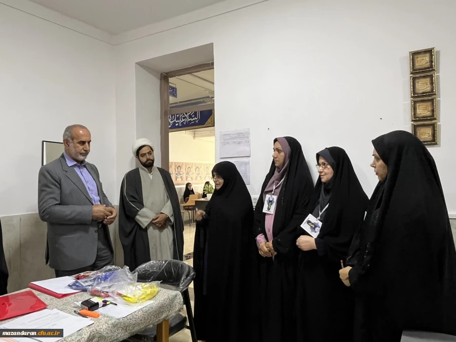 روز سوم  اجرای ارزیابی تکمیلی  داوطلبان ورود به دانشگاه فرهنگیان و بازدید لطف الله مهدوی ریاست دانشگاه فرهنگیان مازندران و رضایی منش ریاست پردیس خواهران ساری از روند مصاحبه و دیدار با اولیا ی داوطلبان 18