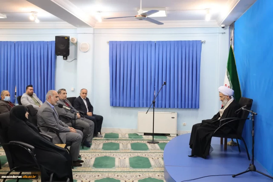 دانشگاه از قاب دوربین