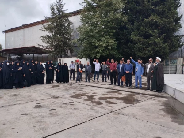 تجمع دانشجویان پردیس فاطمه الزهرا (س)  در محکومیت جنایات اسرائیل در لبنان 
 2