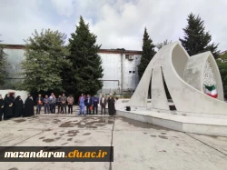 تجمع دانشجویان پردیس فاطمه الزهرا (س)  در محکومیت جنایات اسرائیل در لبنان 
 2