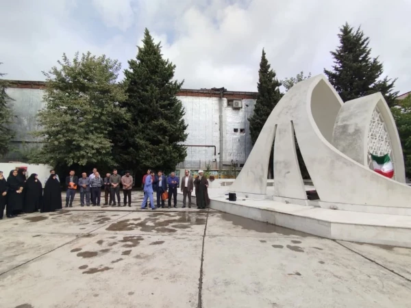 تجمع دانشجویان پردیس فاطمه الزهرا (س)  در محکومیت جنایات اسرائیل در لبنان 
 2