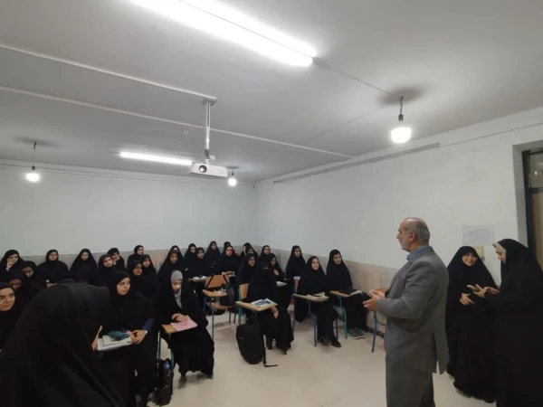 بازدید از پردیس فاطمه الزهرا (س) ساری  2