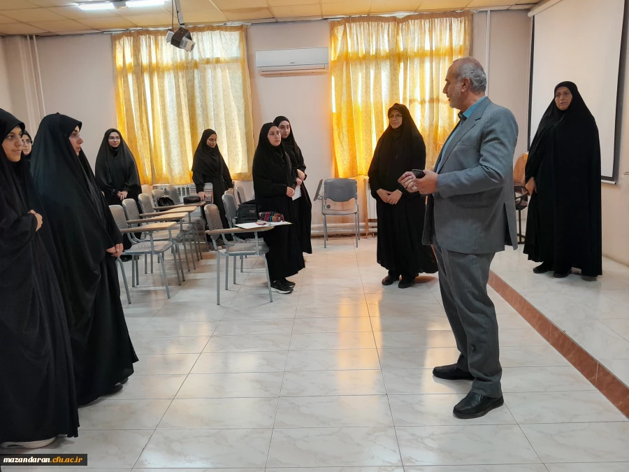 بازدید روح الله مهدوی ازمرکز حضرت فاطمه(س) 2