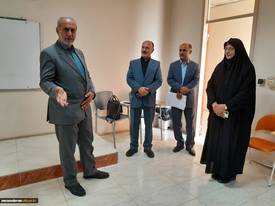 بازدید روح الله مهدوی ازمرکز حضرت فاطمه(س) 2