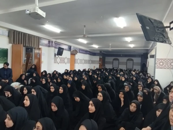 ساعت فرهنگی با حضور سردار شالیکار در پردیس فاطمه الزهرا (س) ساری 2