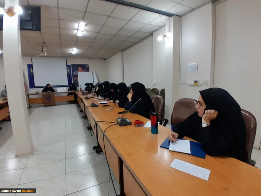 جلسه شورای اداری مرکز حضرت فاطمه(س) 2