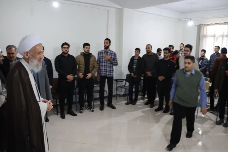 ابلاغ سلام رهبر معظم انقلاب به دانشجوی دانشگاه فرهنگیان توسط نماینده ولی فقیه در مازندران 5