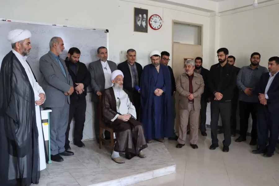 ابلاغ سلام رهبر معظم انقلاب به دانشجوی دانشگاه فرهنگیان توسط نماینده ولی فقیه در مازندران 7