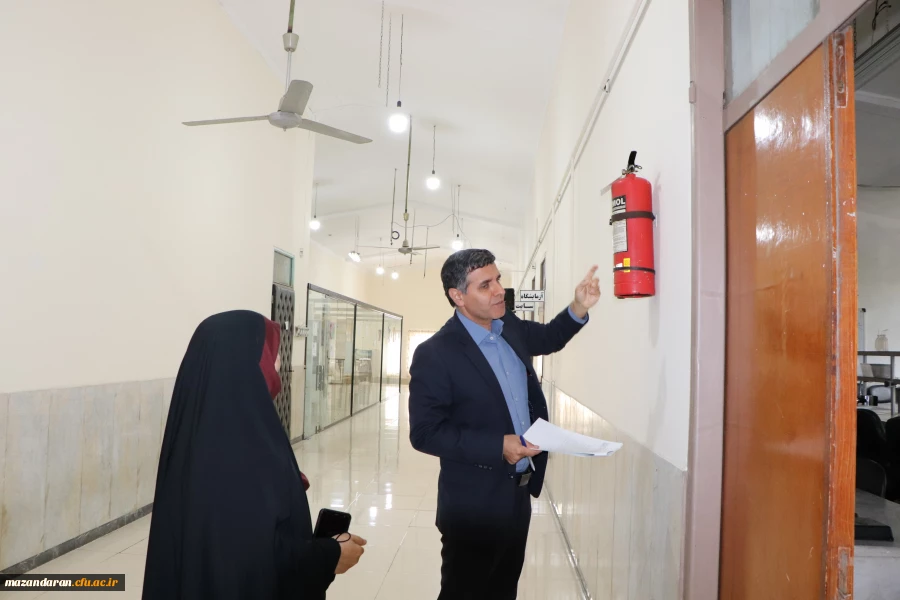 بازدید کرامتی رئیس اداره ارزیابی مازندران از پردیس فاطمه الزهرا (س) ساری 2