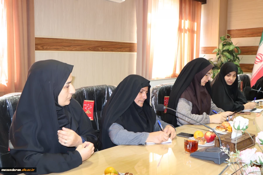 جلسه شورای اداری پردیس و مراکز 6