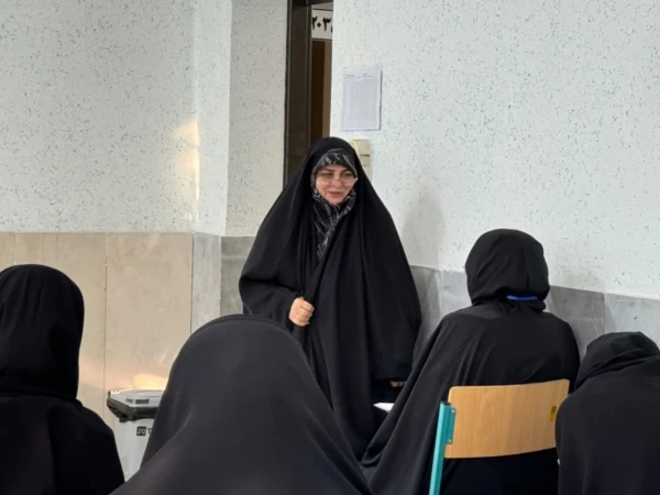 آخرین روز برگزاری امتحانات پایان ترم دانشجویان با حضور رضایی منش رئیس پردیس فاطمه الزهرا (س) ساری 2