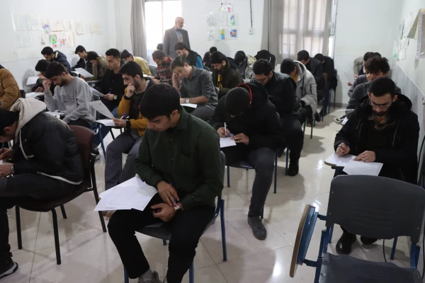 بازدید رئیس دانشگاه فرهنگیان مازندران از فرایند برگزار امتحانات پایان ترم پردیس دکتر شریعتی ساری 4