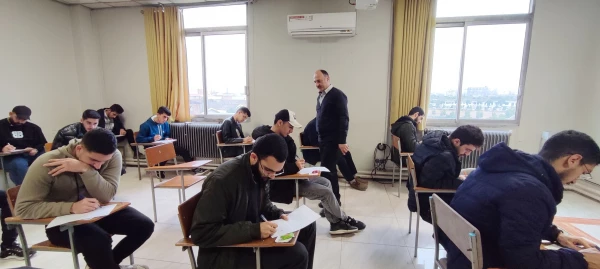 آخرین روز برگزاری امتحانات پایان ترم دانشجویان با حضور علی محمد فلاح رئیس مرکز شهید رجایی بابل 2