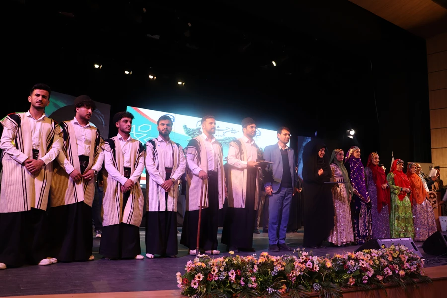 گزارش تصویری  |  اختتاحیه سومین جشنواره اقوام دانشجومعلمان دانشگاه فرهنگیان به میزبانی استان مازندران 10