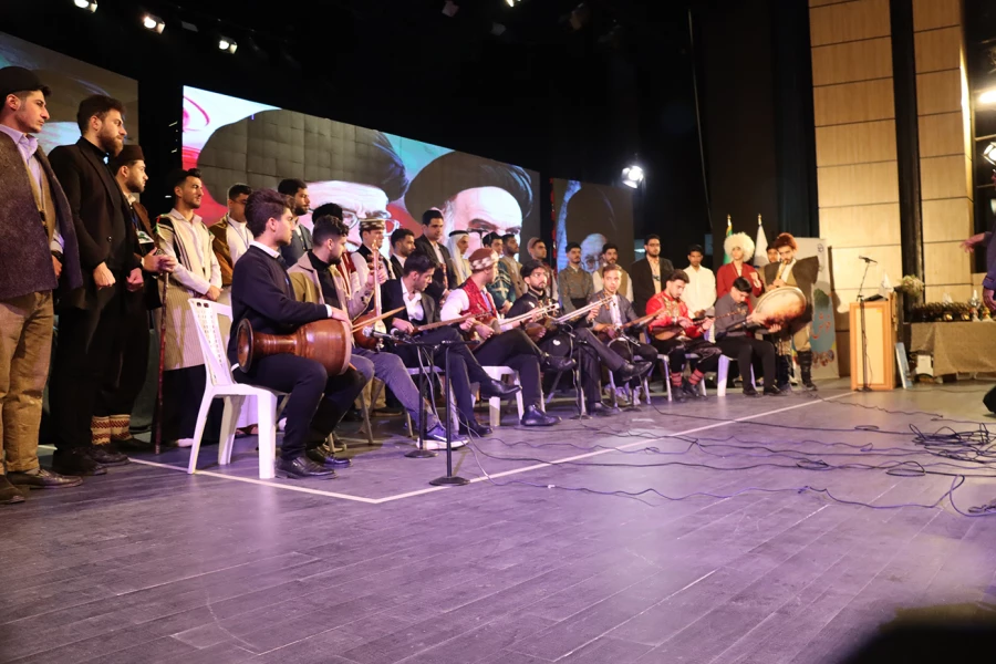 گزارش تصویری  |  اختتاحیه سومین جشنواره اقوام دانشجومعلمان دانشگاه فرهنگیان به میزبانی استان مازندران 41