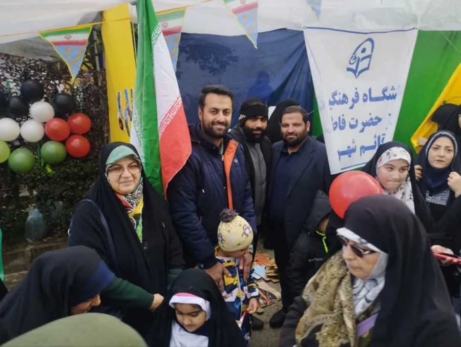 حضور پرشور همکاران و دانشجو معلمان در راهپیمایی22بهمن1403 3