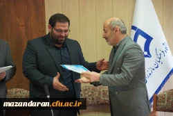 برگزاری مراسم تقدیر از دست اندرکاران و عوامل اجرایی سومین جشنواره اقوام دانشجومعلمان دانشگاه فرهنگیان 
 8