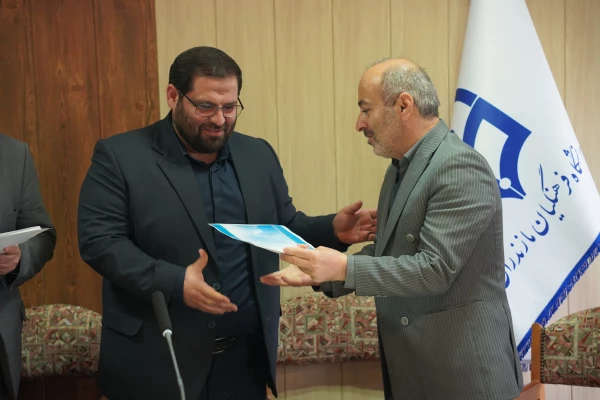 برگزاری مراسم تقدیر از دست اندرکاران و عوامل اجرایی سومین جشنواره اقوام دانشجومعلمان دانشگاه فرهنگیان 
 8