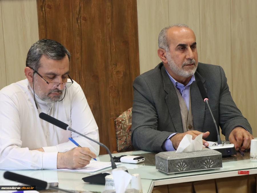 برگزاری شورای اداری پردیس دکتر شریعتی ساری با حضور رئیس دانشگاه فرهنگیان مازندران 10