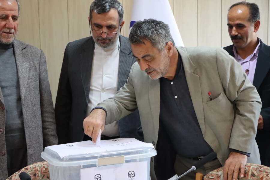 برگزاری انتخابات مدیران گروه های آموزشی دانشگاه فرهنگیان مازندران  8