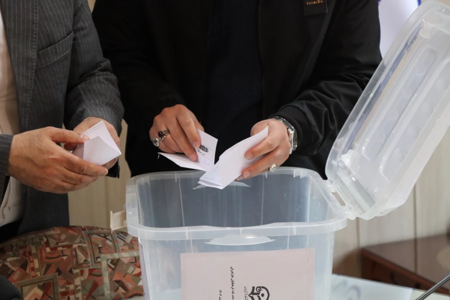 برگزاری انتخابات مدیران گروه های آموزشی دانشگاه فرهنگیان مازندران  10