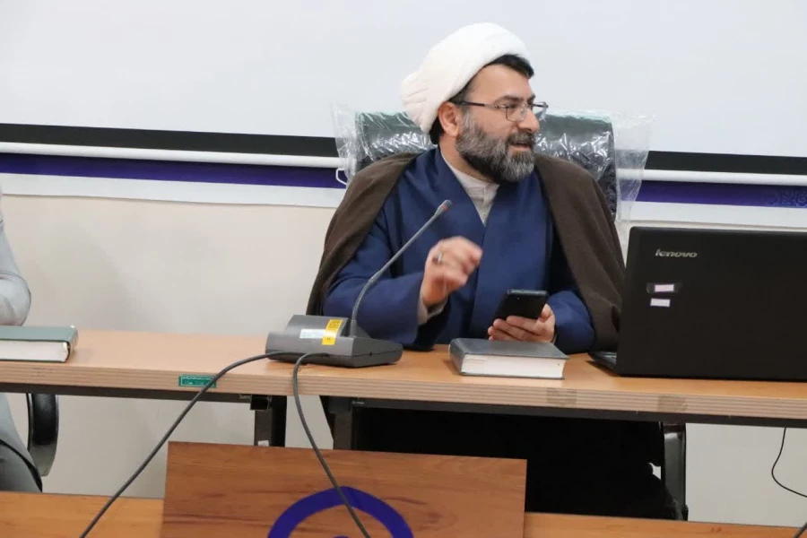 جلسات تفسیر آیات نورانی قرآن مجید 8