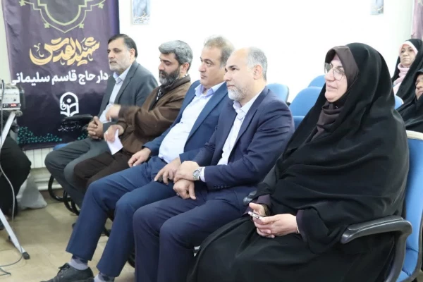 آیین افتتاحیه یادمان شهید گمنام دانشگاه فرهنگیان حضرت فاطمه(س)قائمشهر با حضور مسئولین استانی و شهرستانی،خانواده های شهدا، اساتید ،کارکنان، دانشجوها و بازتاب استانی اخبار برگزار شد. 2