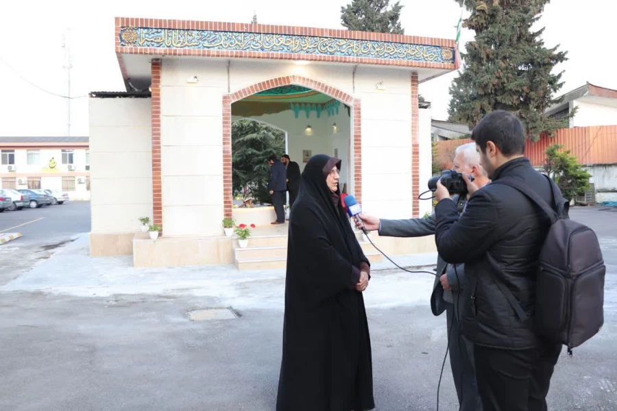 آیین افتتاحیه یادمان شهید گمنام دانشگاه فرهنگیان حضرت فاطمه(س)قائمشهر با حضور مسئولین استانی و شهرستانی،خانواده های شهدا، اساتید ،کارکنان، دانشجوها و بازتاب استانی اخبار برگزار شد. 2