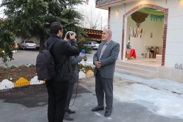 آیین افتتاحیه یادمان شهید گمنام دانشگاه فرهنگیان حضرت فاطمه(س)قائمشهر با حضور مسئولین استانی و شهرستانی،خانواده های شهدا، اساتید ،کارکنان، دانشجوها و بازتاب استانی اخبار برگزار شد. 2