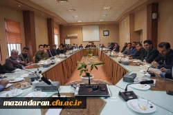 نشست صمیمی رئیس دانشگاه فرهنگیان مازندران با معاونین و کارکنان در آغاز سال جدید
 3