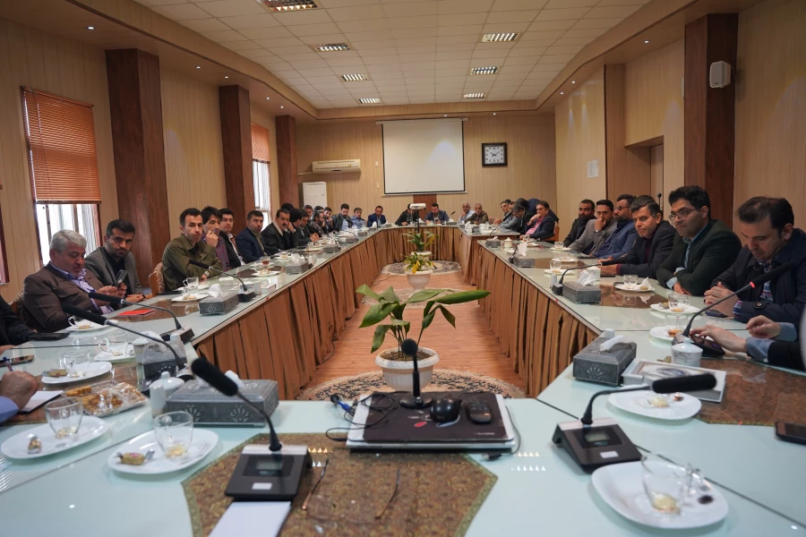 نشست صمیمی رئیس دانشگاه فرهنگیان مازندران با معاونین و کارکنان در آغاز سال جدید
 3