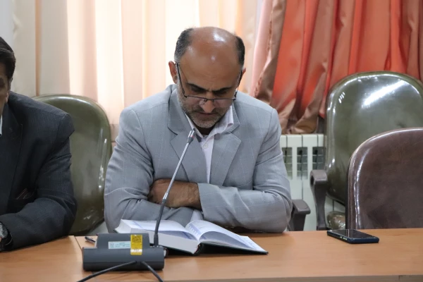 جلسه شورای اداری 4