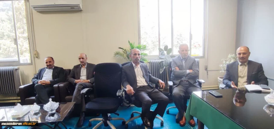 اولین جلسه شورای اداری مرکز شهید رجایی بابل در سال جدید با اعضای هیأت علمی و کارکنان  4