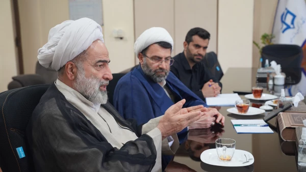 جلسه هماهنگی مراسم تجلیل از برگزیدگان مسابقه بزرگ قرآنی «زندگی با آیه ها، سی آیه سی پیام»
 3