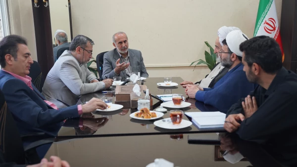 جلسه هماهنگی مراسم تجلیل از برگزیدگان مسابقه بزرگ قرآنی «زندگی با آیه ها، سی آیه سی پیام»
 6