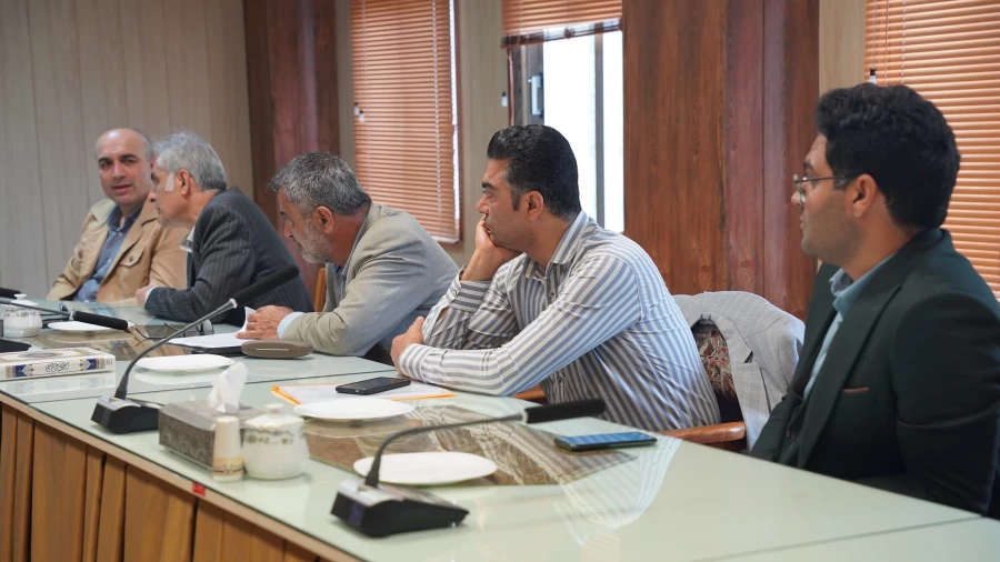 نشست رئیس دانشگاه فرهنگیان مازندران با اساتید و اعضای هیئت علمی دانشگاه 4