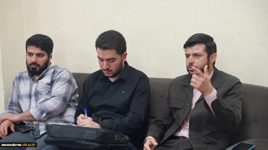 دیدار و گفت وگوی رئیس دانشگاه فرهنگیان مازندران با رئیس سازمان بسیج دانشجویی استان
 5