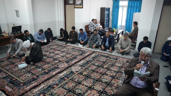 برگزاری مراسم هفتگی زیارت عاشورا در پردیس دکتر شریعتی ساری 3