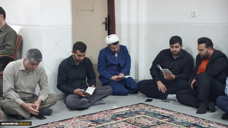 برگزاری مراسم هفتگی زیارت عاشورا در پردیس دکتر شریعتی ساری 5