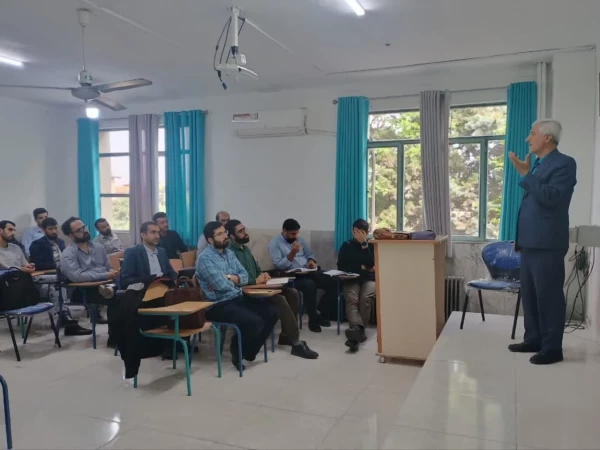 برگزاری  کلاسهای پودمان دوم کیفیت بخشی رشته مشاوره و امور تربیتی  ، دبیری و آموزگاری 2