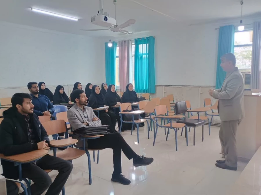 برگزاری  کلاسهای پودمان دوم کیفیت بخشی رشته مشاوره و امور تربیتی  ، دبیری و آموزگاری 4