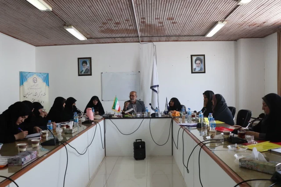 برگزاری جلسه شورای اداری پردیس و مراکز تابعه 3