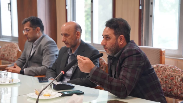 برگزاری شورای آموزش و پژوهش مدیریت امور پردیس های استان مازندران
 5