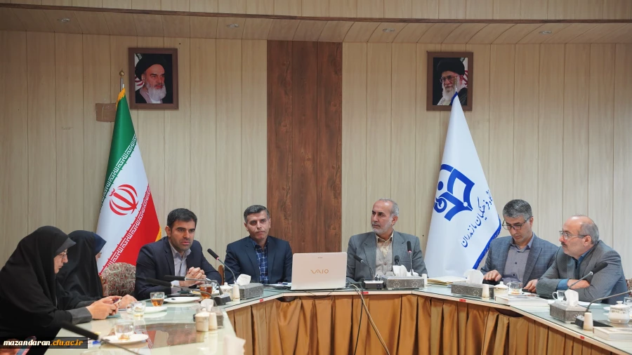 برگزاری شورای آموزش و پژوهش مدیریت امور پردیس های استان مازندران
 10