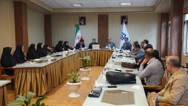 برگزاری شورای آموزش و پژوهش مدیریت امور پردیس های استان مازندران
 11