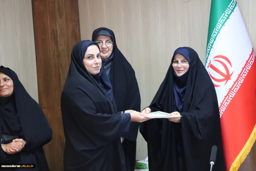 تقدیر از عوامل اجرایی سومین همایش ملی « دانش آموزش محتوا در آموزش تربیت بدنی(PCK)» 5